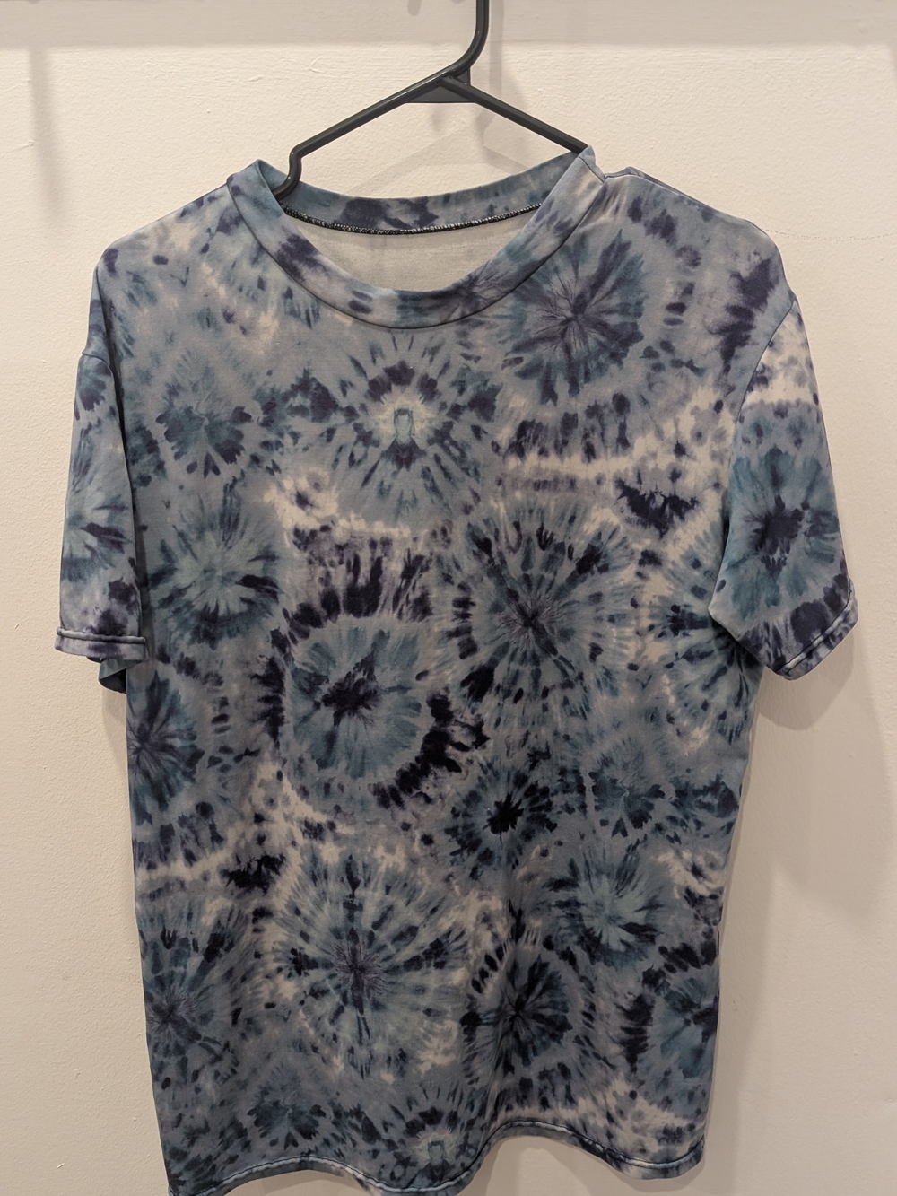 Blue Tie-Dye Short Sleeve Tee - Casual Crewneck Top